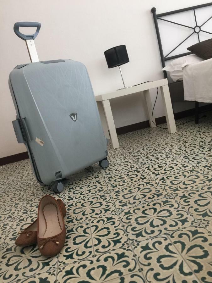 カリーニ A Casa Di Giuseppe 2 Bed & Breakfast エクステリア 写真